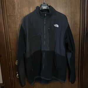 Northface Dinali, black jacket size XXL in good condition